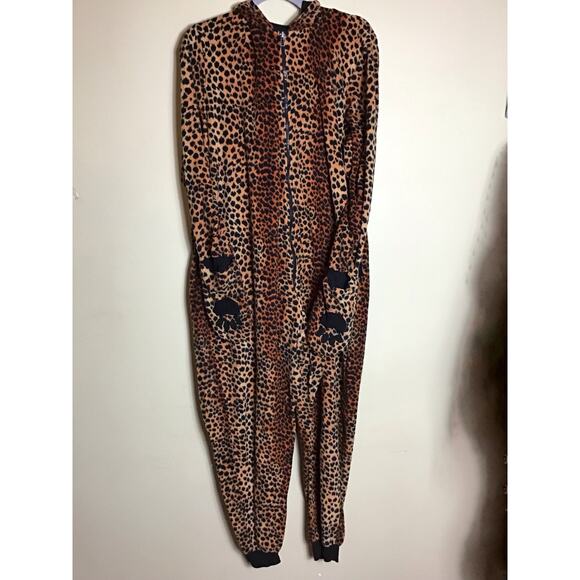 Xhilaration leopard print plush hooded onesie Sz.XXL Warm, Comfy, Footie Pajamas - Picture 2 of 9